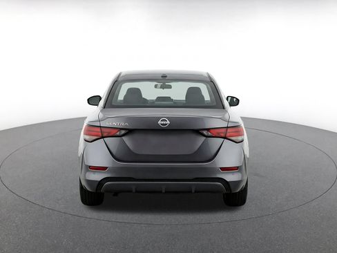 Used 2025 Nissan Sentra SV FWD image 8