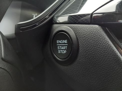 Used 2023 Ford Escape ST-Line w/ Cold Weather Package FWD image 25