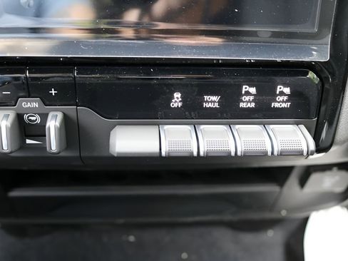 New 2026 RAM 2500 Tradesman AWD/4WD image 23