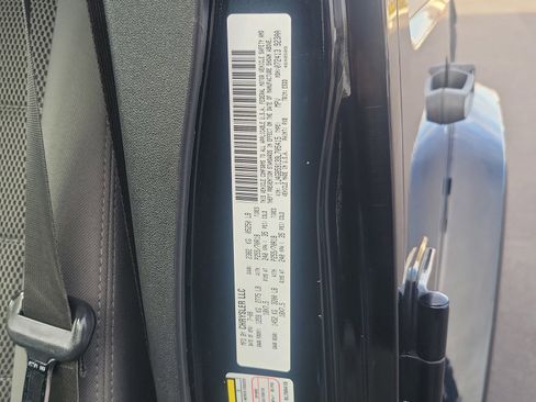 Used 2009 Jeep Wrangler Unlimited Sahara w/ Dual Top Group image 29