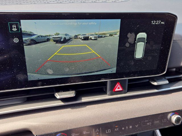 Used 2026 Kia Carnival EX FWD image 10