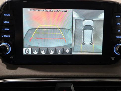 Used 2020 Hyundai Santa Fe Limited AWD/4WD image 19
