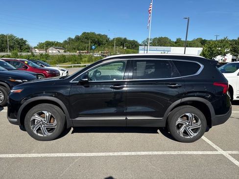 Certified 2023 Hyundai Santa Fe SEL w/ Winter Weather Package AWD/4WD image 2