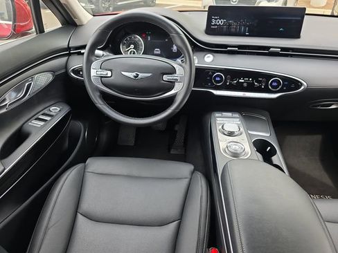 Used 2025 Genesis GV70 2.5T AWD/4WD image 12