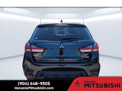 Used 2024 Mitsubishi Outlander Sport LE image 4