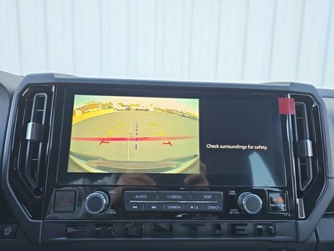 New 2026 Nissan Frontier SV image 9