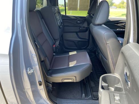 Used 2026 Honda Ridgeline Black Edition image 14