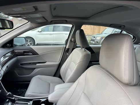 Used 2016 Honda Accord EX-L image 13