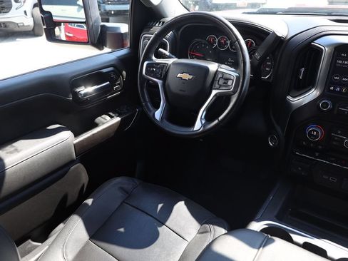Used 2023 Chevrolet Silverado 2500 LTZ AWD/4WD image 19