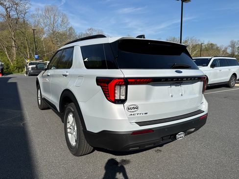 New 2026 Ford Explorer Active AWD/4WD image 16