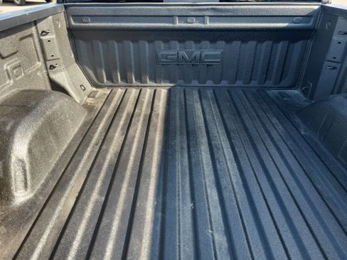 Used 2024 GMC Sierra 1500 Elevation w/ Elevation Premium Package RWD image 13