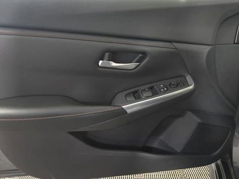 Used 2023 Nissan Sentra SR w/ Trunk Package image 24