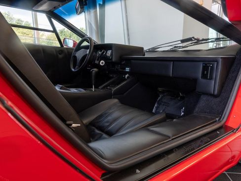 Used 1989 Lamborghini Countach Coupe RWD image 25