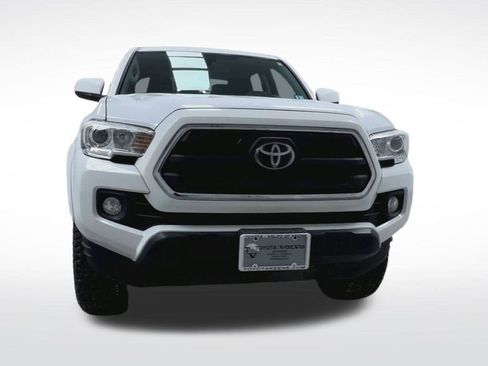 Used 2019 Toyota Tacoma SR5 image 17