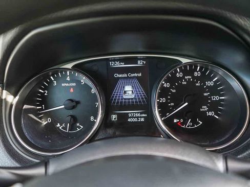 Used 2016 Nissan Rogue S FWD image 24