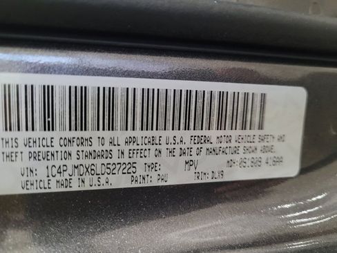 Used 2020 Jeep Cherokee Limited AWD/4WD image 33