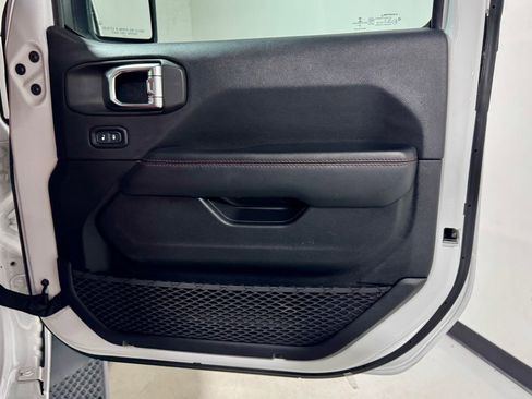Used 2020 Jeep Wrangler Unlimited Rubicon image 27