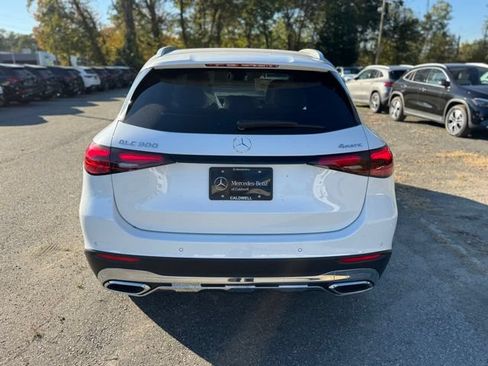 New 2026 Mercedes-Benz GLC 300 4MATIC image 4