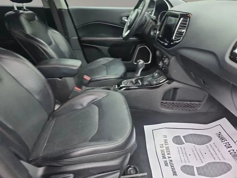 Used 2017 Jeep Compass Limited AWD/4WD image 11