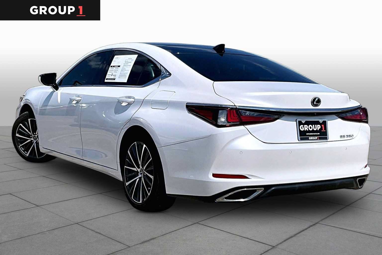Used 2023 Lexus ES 350 w/ Premium Package FWD image 10