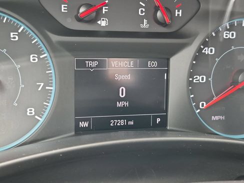 Certified 2022 Chevrolet Equinox LS AWD/4WD image 12