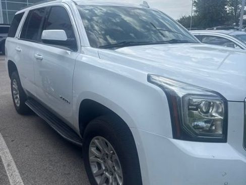 Used 2020 GMC Yukon SLT AWD/4WD image 3