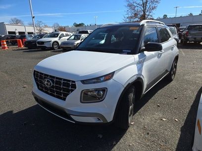 Certified 2023 Hyundai Venue Limited