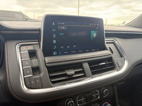 Used 2023 Chevrolet Suburban RST w/ Luxury Package image 10