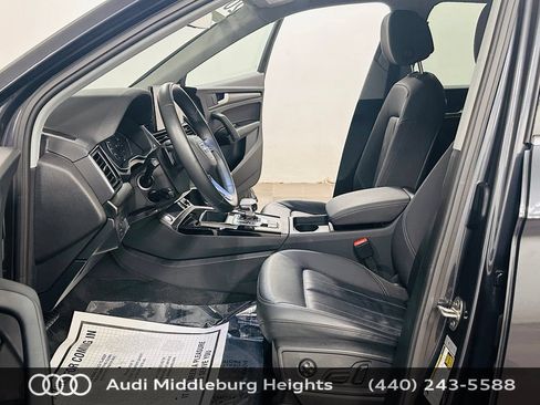 Certified 2023 Audi Q5 Premium w/ Convenience Package AWD/4WD image 11