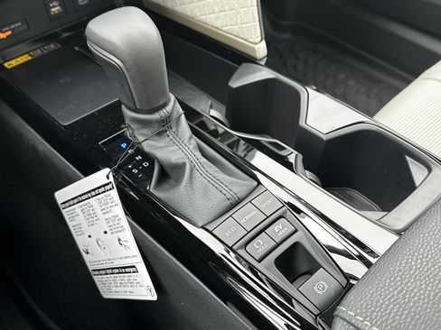 New 2026 Toyota Camry XLE image 24