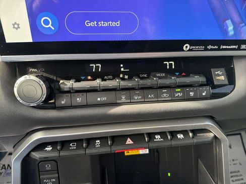 Used 2022 Toyota Tundra Platinum w/ Advanced Package image 25