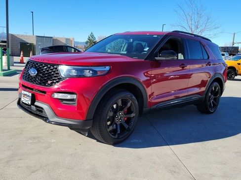 Certified 2024 Ford Explorer ST w/ Equipment Group 401A image 4