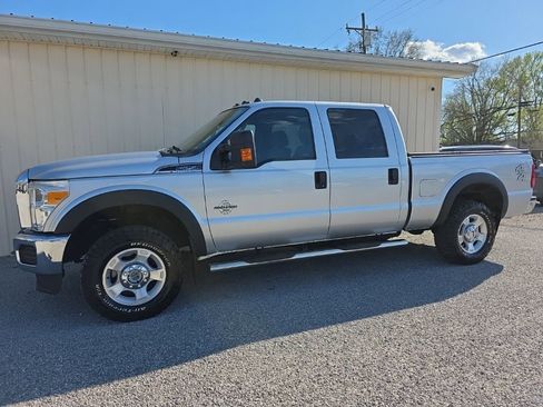 Used 2016 Ford F250 XLT image 10