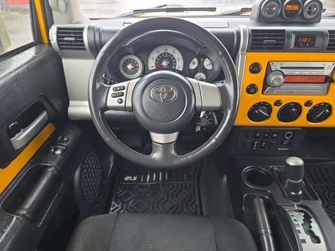 Used 2007 Toyota FJ Cruiser 4WD image 18