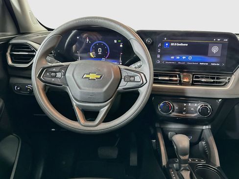 Used 2026 Chevrolet TrailBlazer LT AWD/4WD image 17