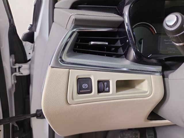 Used 2021 Cadillac XT5 Premium Luxury AWD/4WD image 28