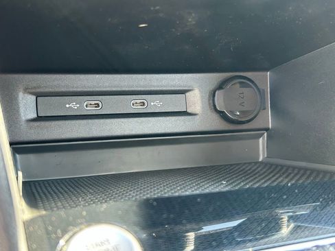 New 2026 Volkswagen Taos S FWD image 32