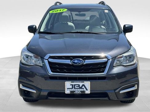 Used 2017 Subaru Forester 2.5i Premium AWD/4WD image 23