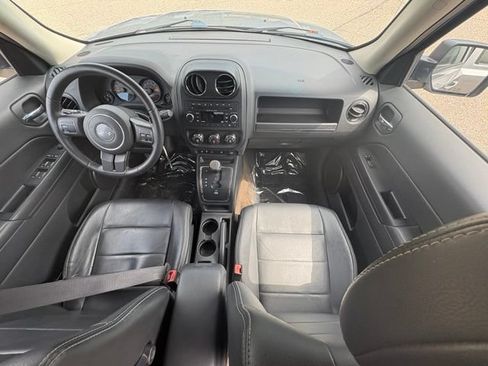 Used 2015 Jeep Patriot High Altitude AWD/4WD image 27