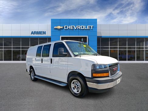 Certified 2024 GMC Savana 2500 w/ Driver Convenience Package RWD image 4