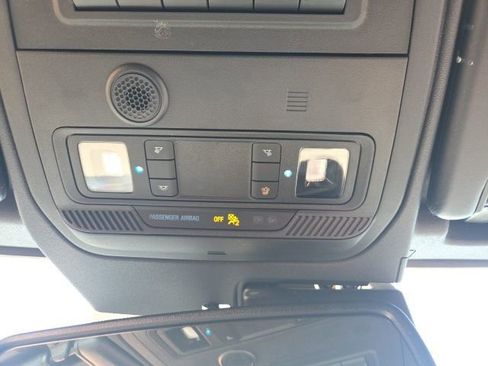 Used 2023 Ford Bronco Wildtrak AWD/4WD image 26