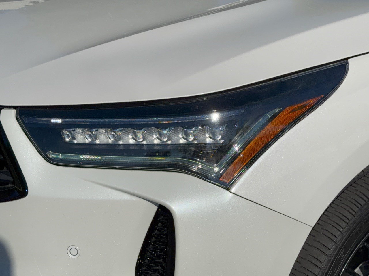 Used 2023 Acura RDX w/ Advance Package FWD image 12