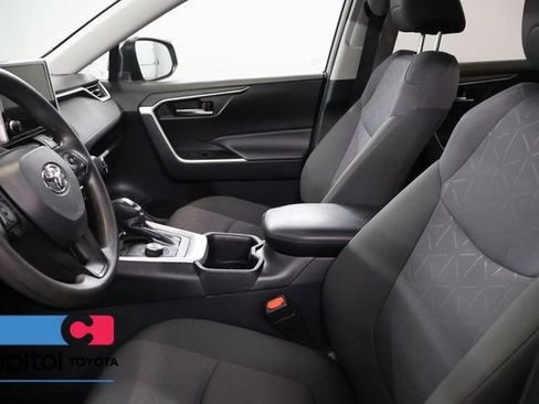 Certified 2025 Toyota RAV4 XLE AWD/4WD image 12