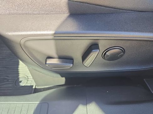 Certified 2023 Ford Escape ST-Line Elite w/ Premium Technology Package AWD/4WD image 13