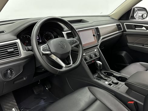 Used 2021 Volkswagen Atlas SE image 8