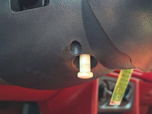 Used 1988 Ford Mustang LX image 20