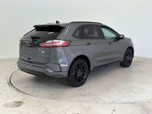 Used 2024 Ford Edge ST-Line AWD/4WD image 9