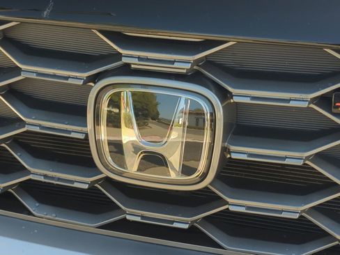 Used 2023 Honda Passport TrailSport image 13