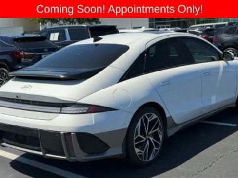 Used 2024 Hyundai Ioniq 6 Limited AWD/4WD image 2
