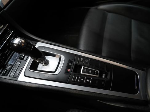 Used 2012 Porsche 911 Carrera S image 48